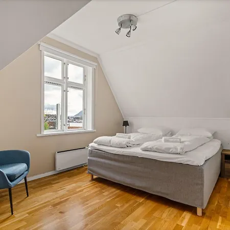 - Charming 3 Bedroom With Views! Apartmán