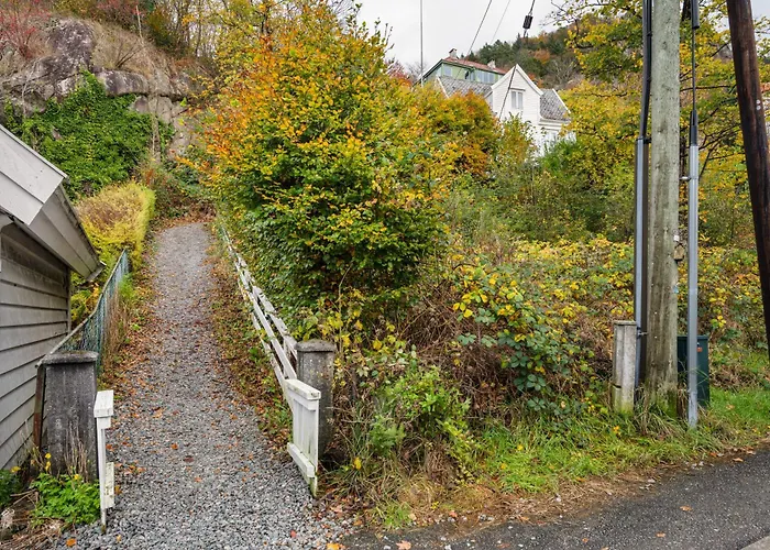 Lägenhet - Charming 3 Bedroom With Views! Bergen